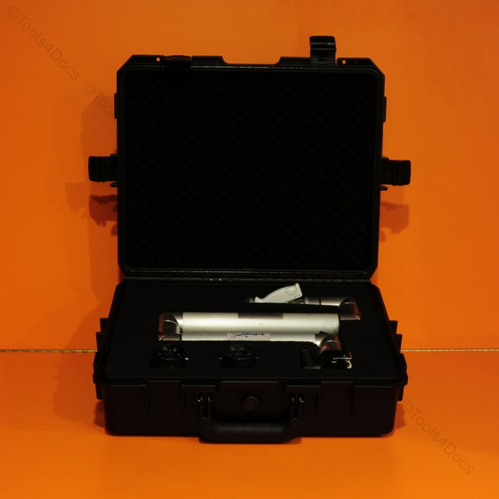 Arthrex AR-1640 TRIMANO Support Arm with AR-1641 TRIMANO Adapters in a Case