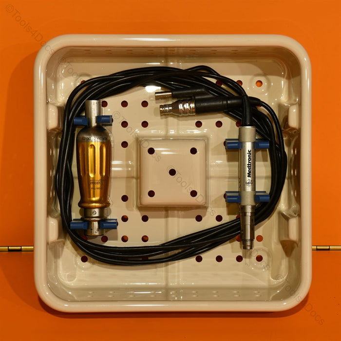 Medtronic EC200 Console with EF100 f/s, EM200 Drill, & 20x Attachments in a Case