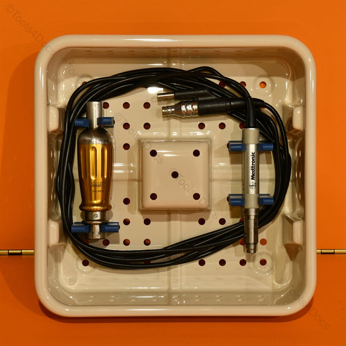 Medtronic EC200 Console with EF100 f/s, EM200 Drill, & 20x Attachments in a Case