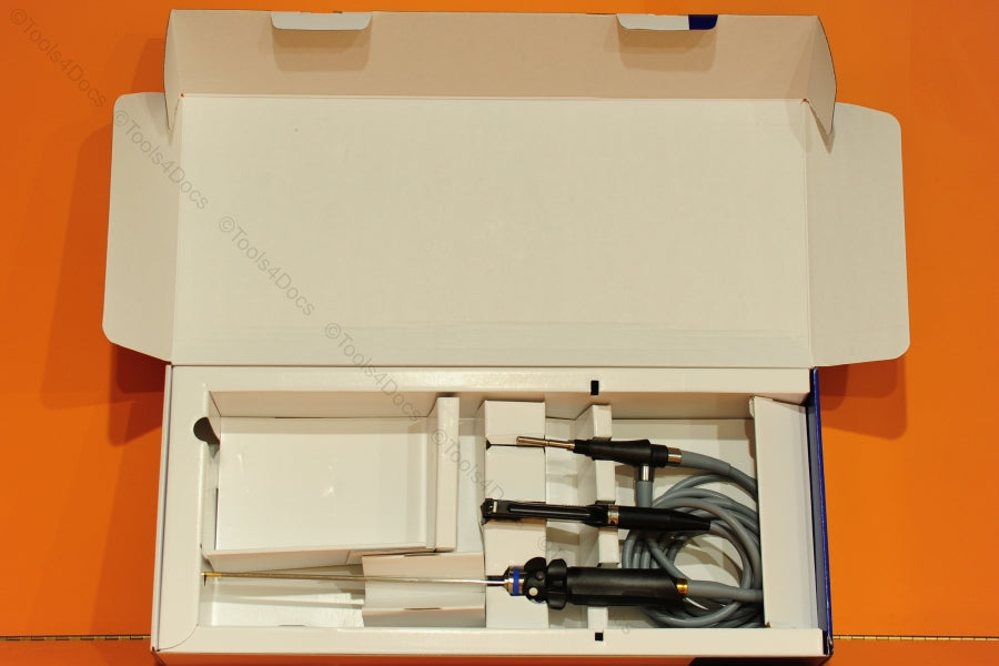 Olympus WA50052A EndoEYE II HD 5.4mm 302mm 30-Deg Video Laparoscope in a Tray