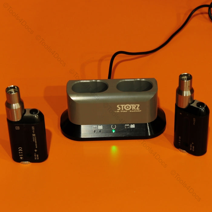 2X Storz 11301DF rechargeable Battery Light Source LEDs with Dual Charging Stand